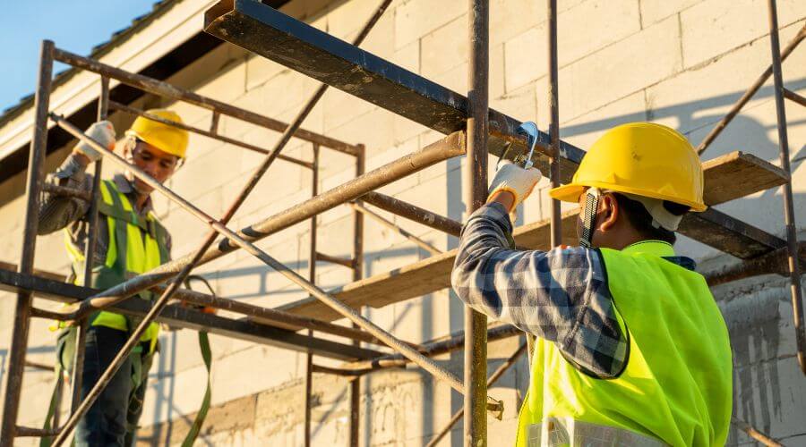 Expert flood damage restoration services in Wyarno, WY